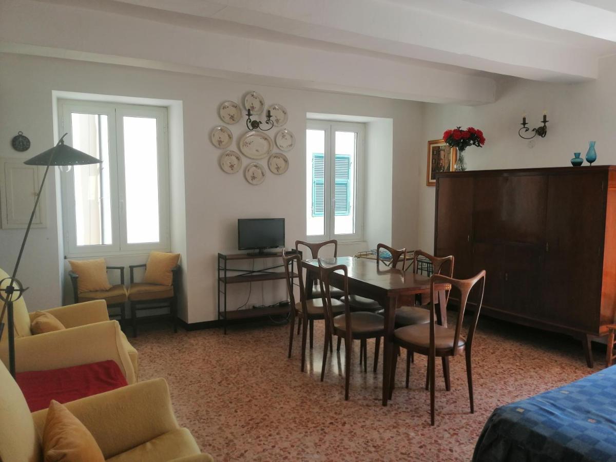 Casa Del Sole Affacciato Sul Mare Leilighet Cervo Eksteriør bilde