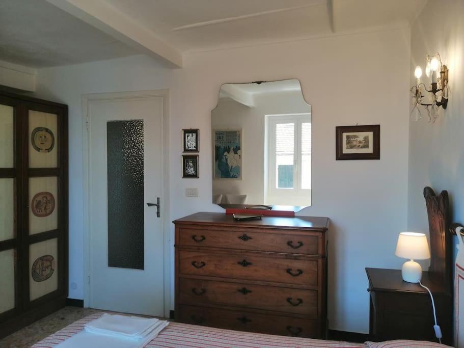 Casa Del Sole Affacciato Sul Mare Leilighet Cervo Eksteriør bilde